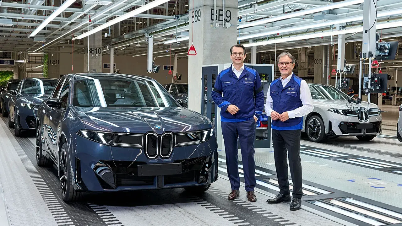 BMW iX3